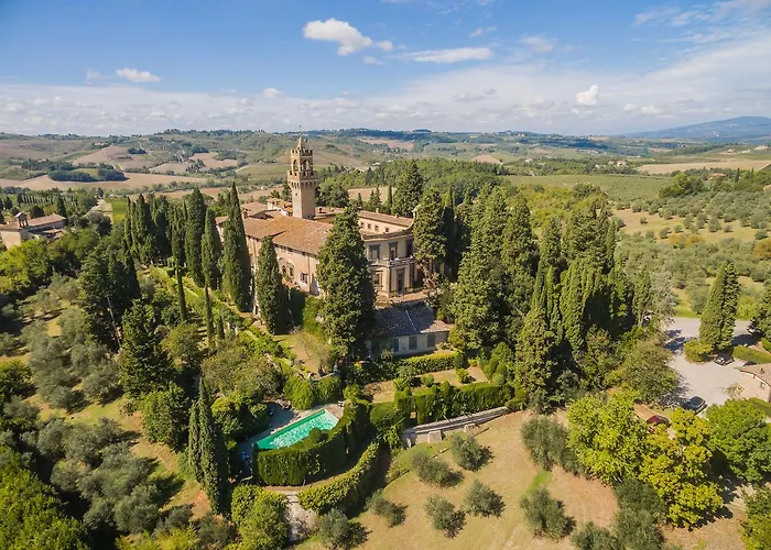 Castello Di Montegufoni By Posarellivillas