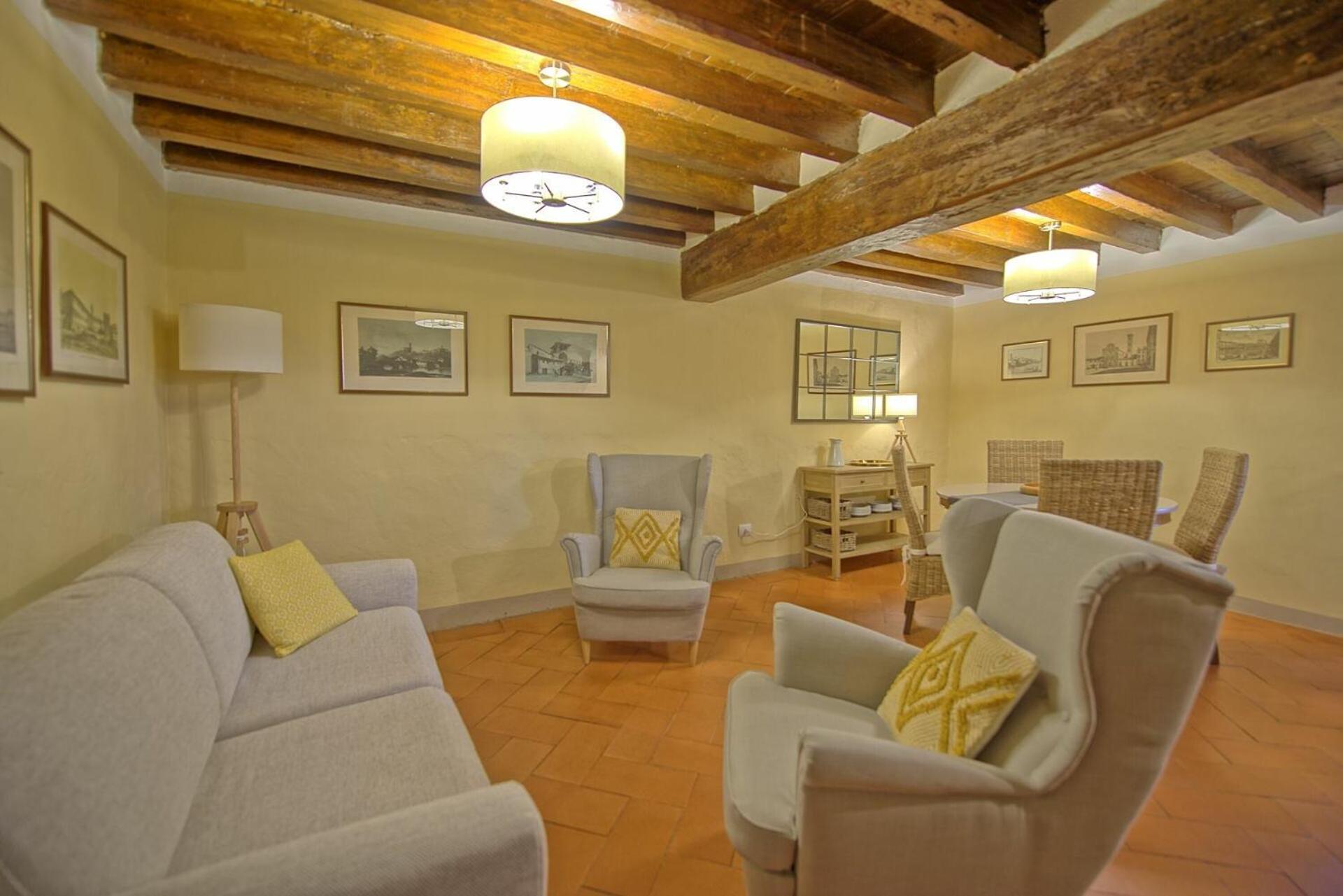 Villa Castello Di Montegufoni By Posarellivillas *