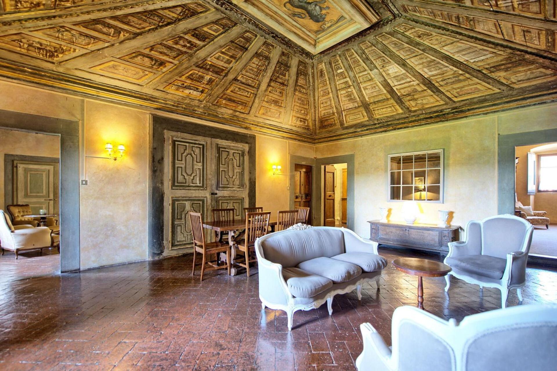 Castello Di Montegufoni By Posarellivillas Villa *